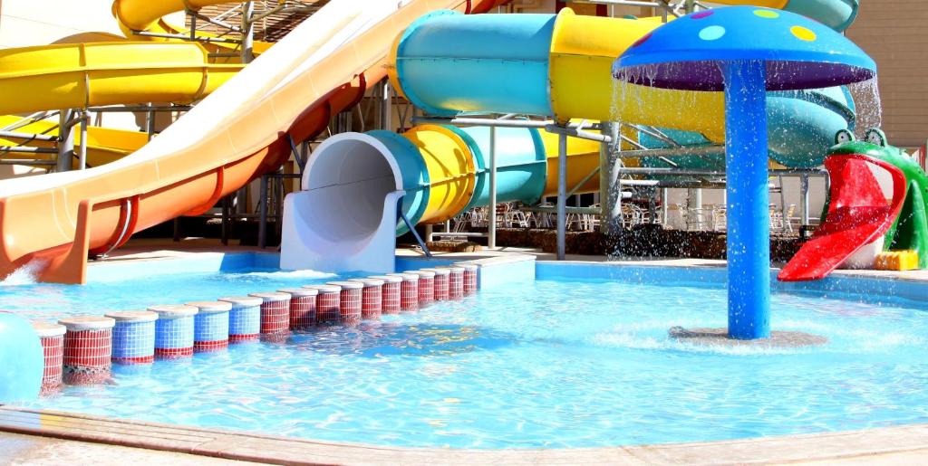 dal travel King Tut Resort