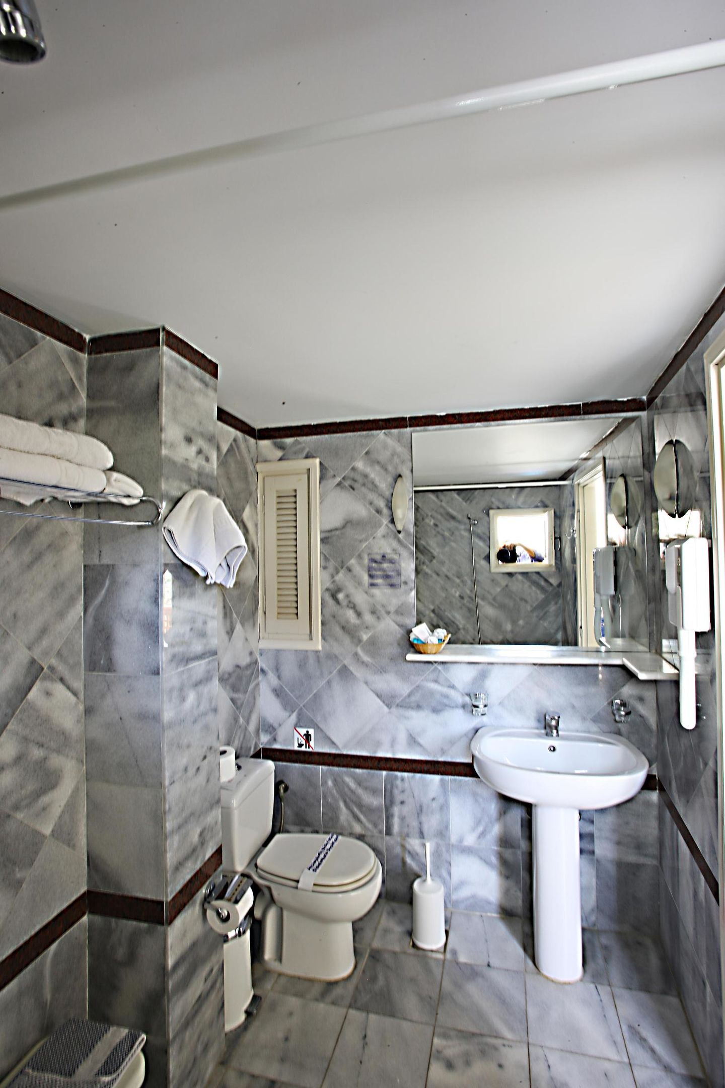 dal travel Anita Beach Hotel