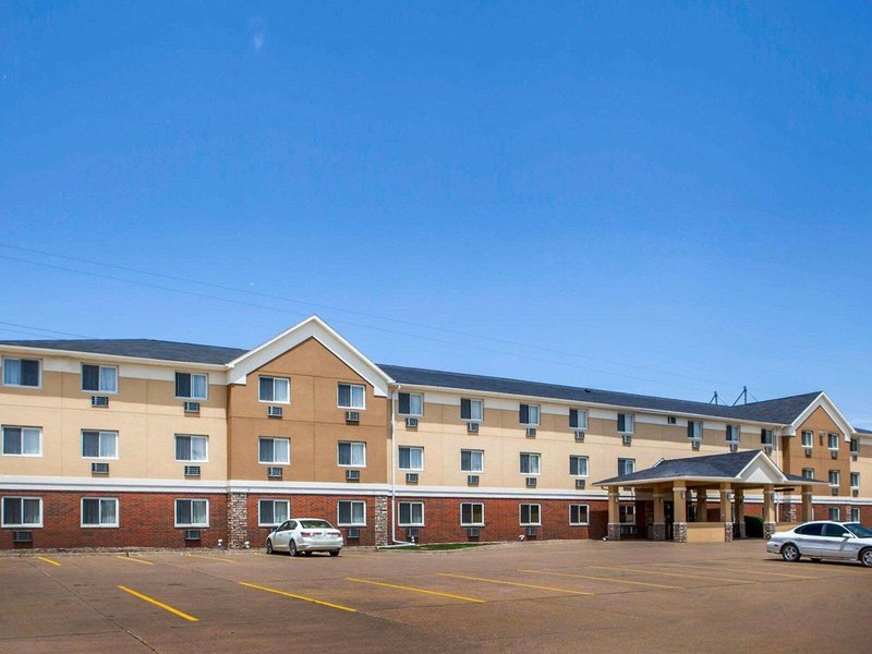 Hotel Quality Inn & Suites Davenport Near I-80