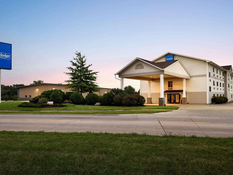 Hotel Travelodge By Wyndham Clinton Valley West Court