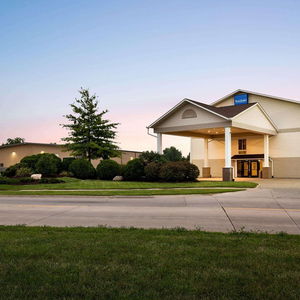 Hotel Travelodge By Wyndham Clinton Valley West Court cazare Clinton