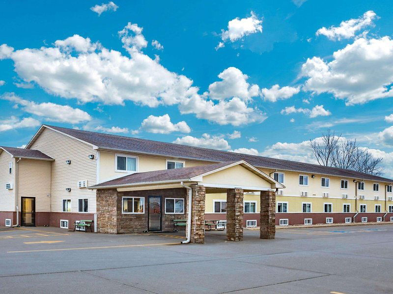 Hotel Super 8 By Wyndham Fort Madison