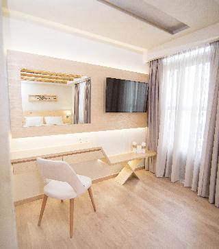 Hotel Panellinion Luxury Rooms