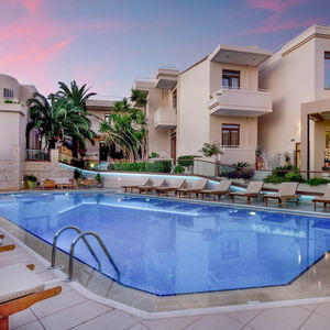 Hotel Oscar Suites & Village cazare Agia Marina