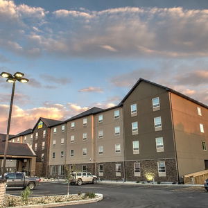 Hotel Western Star All Suites Signature Hotel cazare Estevan