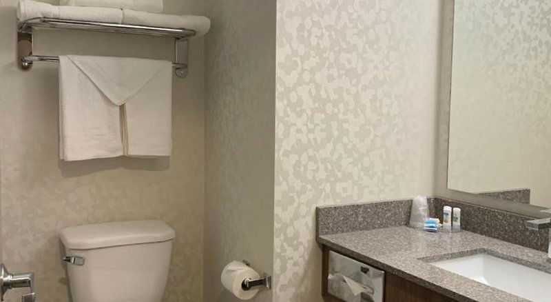 Hotel Meridian Inn & Suites Regina Airport