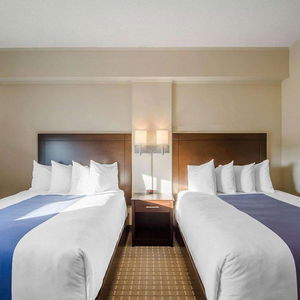 Hotel Quality Inn & Suites cazare Kindersley