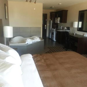 Hotel Western Star Inn And Suites Esterhazy cazare Esterhazy