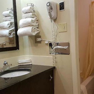 Hotel Widus Inn cazare Swift Current