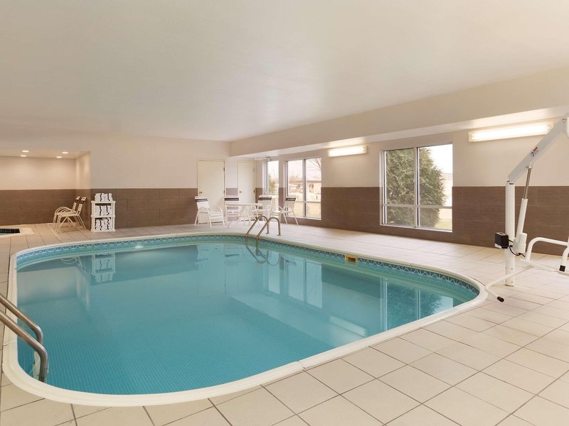 Hotel Country Inn & Suites By Radisson, Rochester, Mn