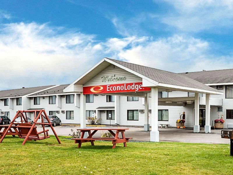 Hotel Econo Lodge Inn Near Miller Hill Mall