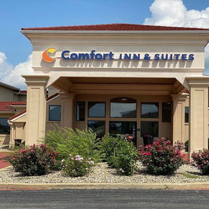 Hotel Comfort Inn & Suites At I-74 And 155 cazare Morton