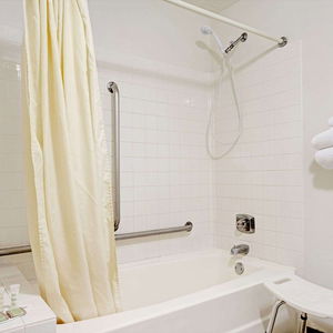 Hotel Super 8 By Wyndham Chaska cazare Chaska