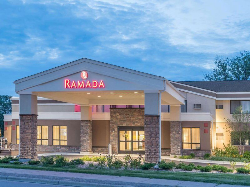 Hotel Ramada By Wyndham Minneapolis Golden Valley