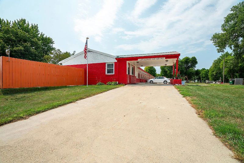 Hotel Hotel Lamberton Hwy 14 By Oyo Rooms