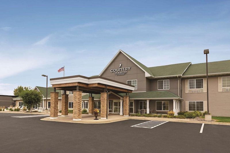 Hotel Country Inn & Suites By Radisson, Willmar, Mn