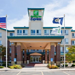 Hotel Holiday Inn Express & Suites St. Paul Northeast (Vadnais Heights) cazare Vadnais Heights