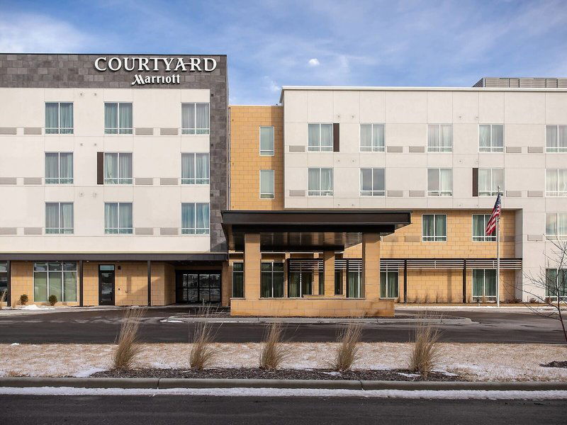 Hotel Courtyard St Paul Woodbury