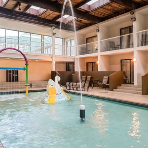 Hotel Ramada By Wyndham Plymouth Hotel & Conference Center cazare Plymouth