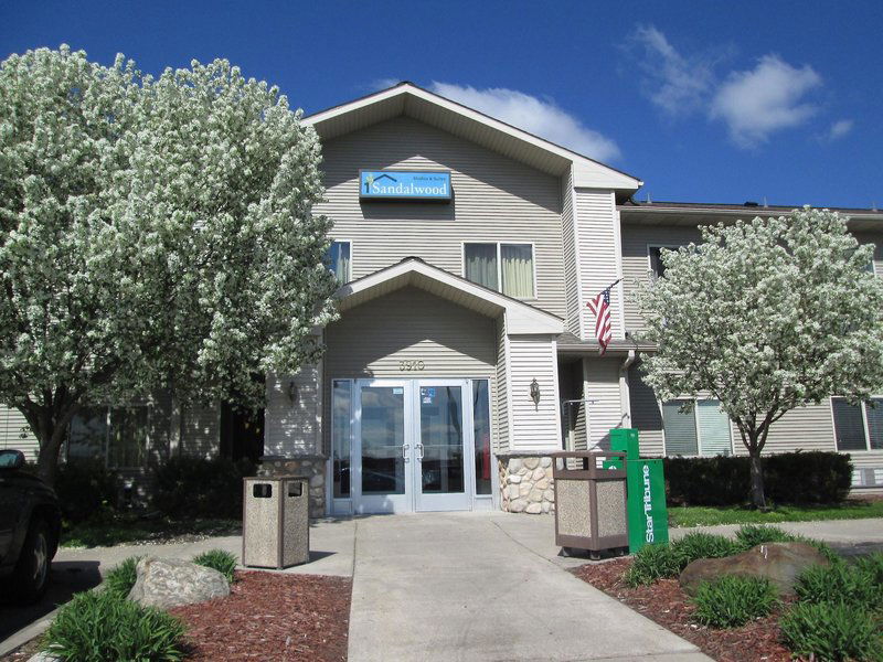 Hotel Sandalwood Studios