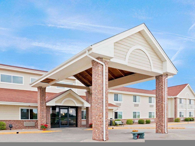 Hotel Americinn By Wyndham Madison Sd