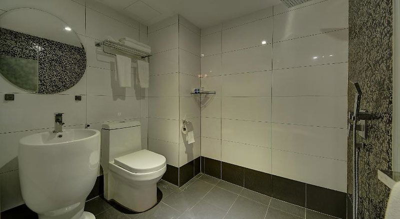 Hotel Arenaa Batik Boutique Hotel