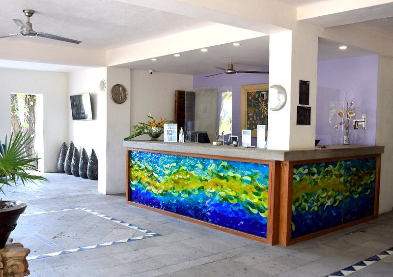 Hotel Puerto De Luna Pet Friendly & Family Suites
