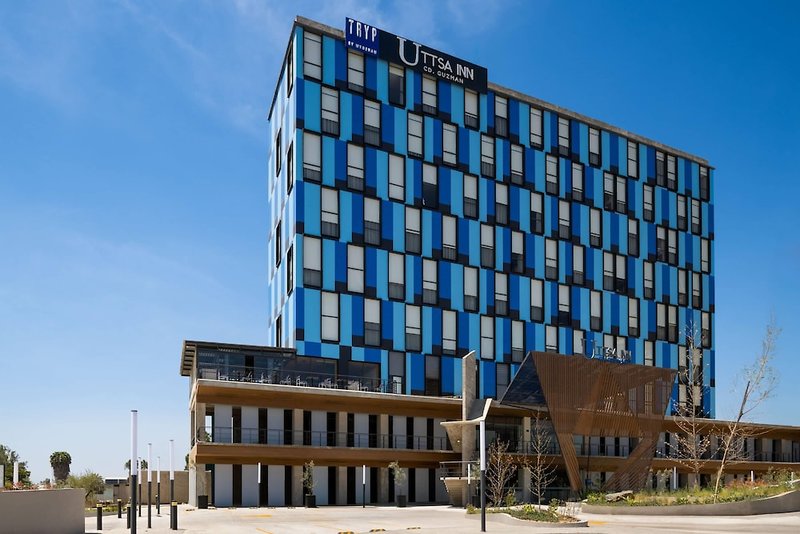 Hotel Tryp By Wyndham Ciudad Guzman Uttsa
