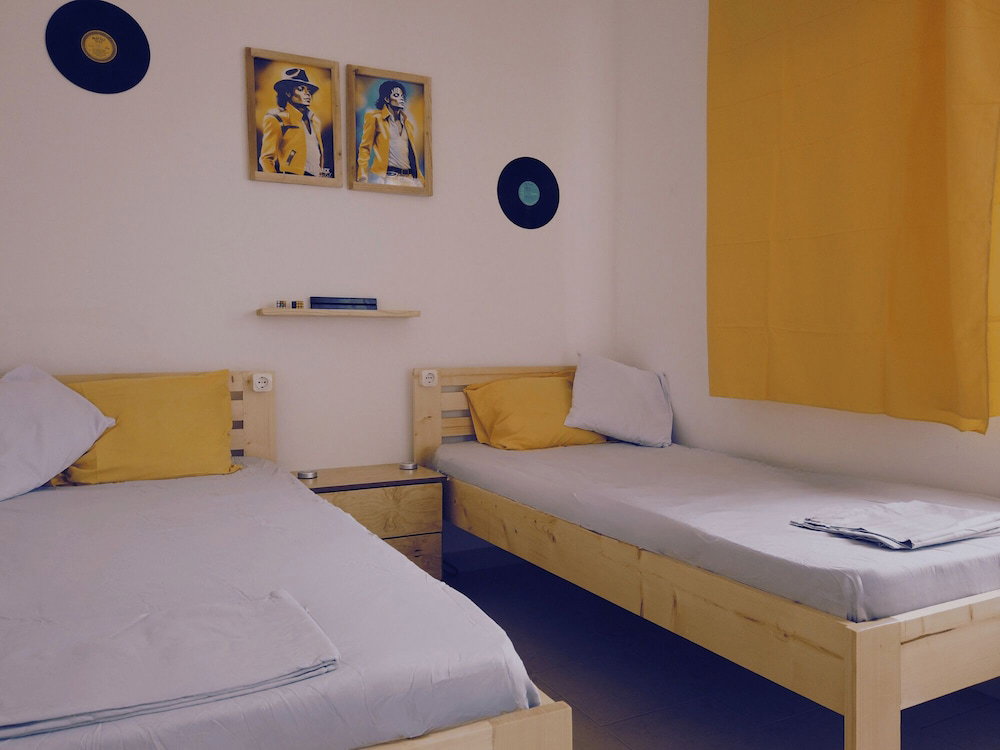Flashback Hostel