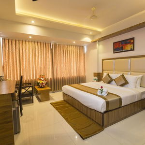 Hotel Grand Plaza Suites cazare Kozhikode