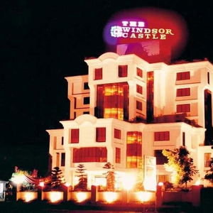 Hotel The Windsor Castle cazare Kottayam