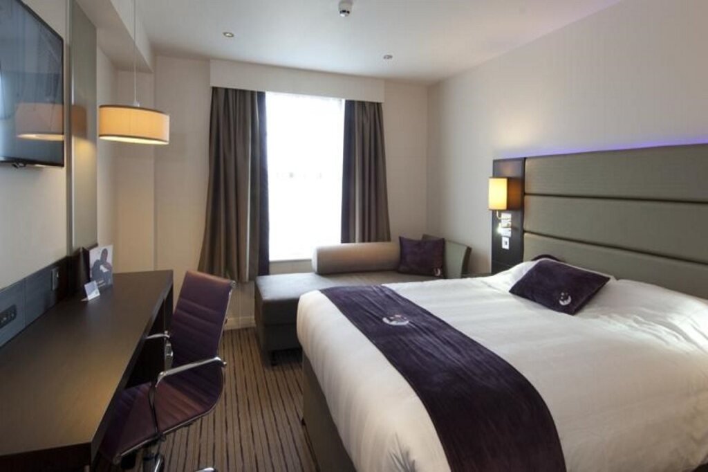 Hotel Premier Inn Liverpool Rainhill