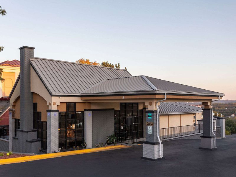 Hotel Quality Inn On The Strip