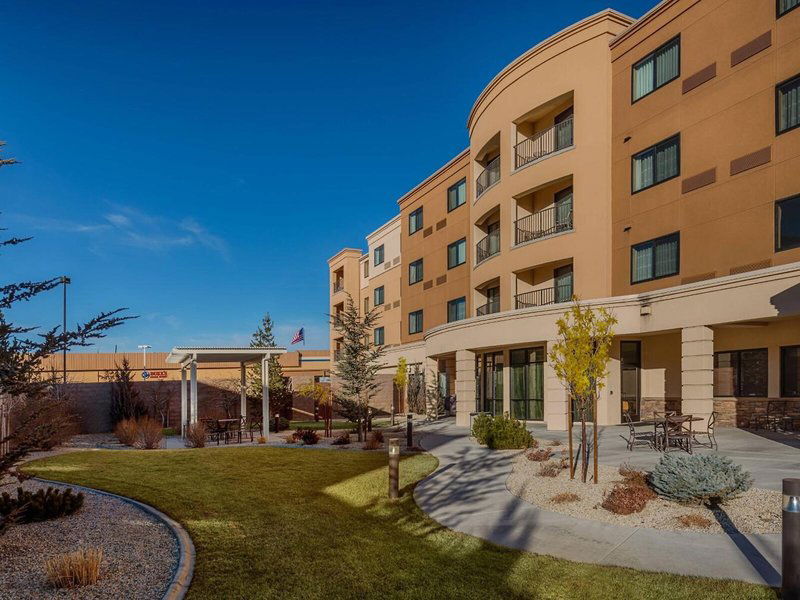 Hotel Courtyard Carson City
