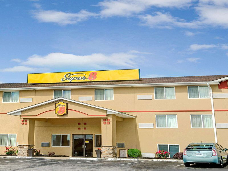 Hotel Super 8 By Wyndham Independence Kansas City