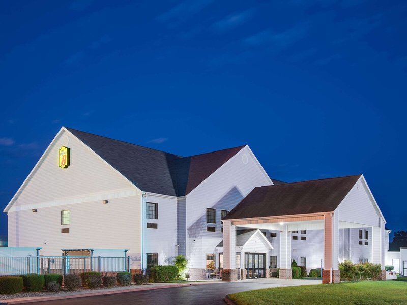 Hotel Super 8 By Wyndham Monett