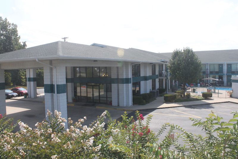 Hotel Ozark Valley Inn