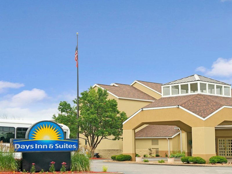 Hotel Days Inn & Suites By Wyndham St. Louis/Westport Plaza