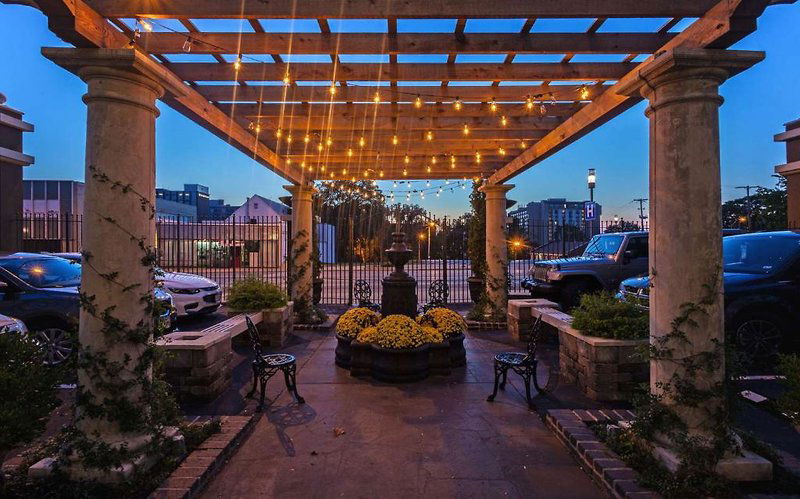 Hotel Seville Plaza Hotel, Trademark Collection By Wyndham