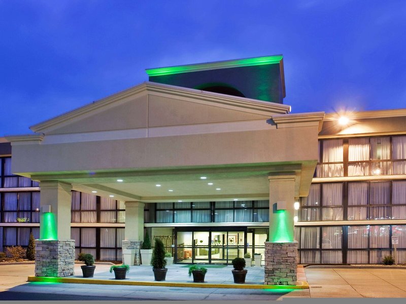 Hotel Wingate By Wyndham Kansas City