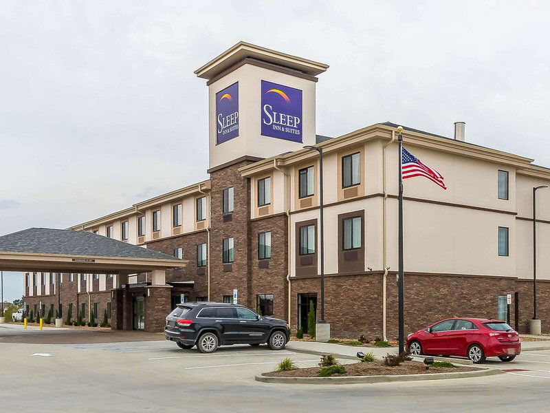 Hotel Sleep Inn & Suites