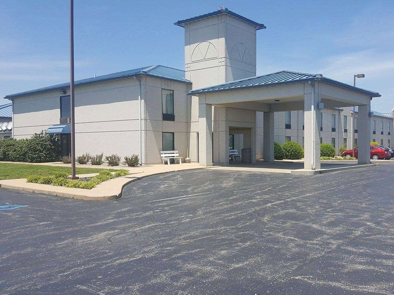 Hotel Baymont Inn & Suites West Plains