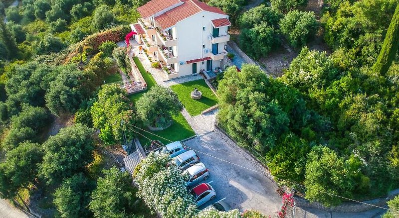 Pelagos Apartments