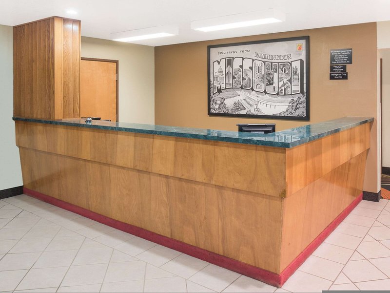 Hotel Super 8 By Wyndham Farmington