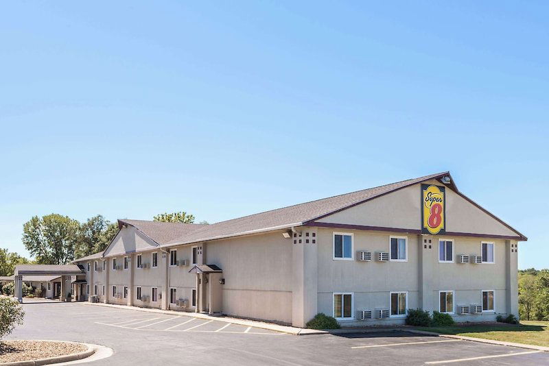 Hotel Super 8 By Wyndham Higginsville