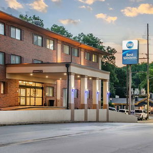 Hotel Best Western On The River cazare Hannibal