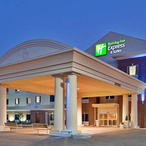Hotel Holiday Inn Express Hotel & Suites Sedalia cazare Glouster