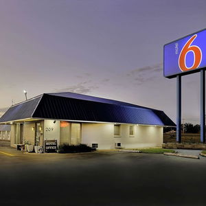 Hotel Motel 6 Sullivan cazare Sullivan