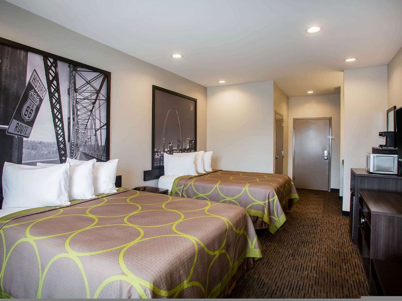 Hotel Super 8 By Wyndham St. Louis North