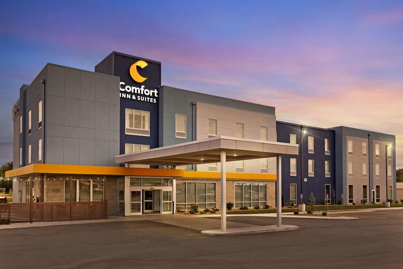 Hotel Comfort Inn & Suites